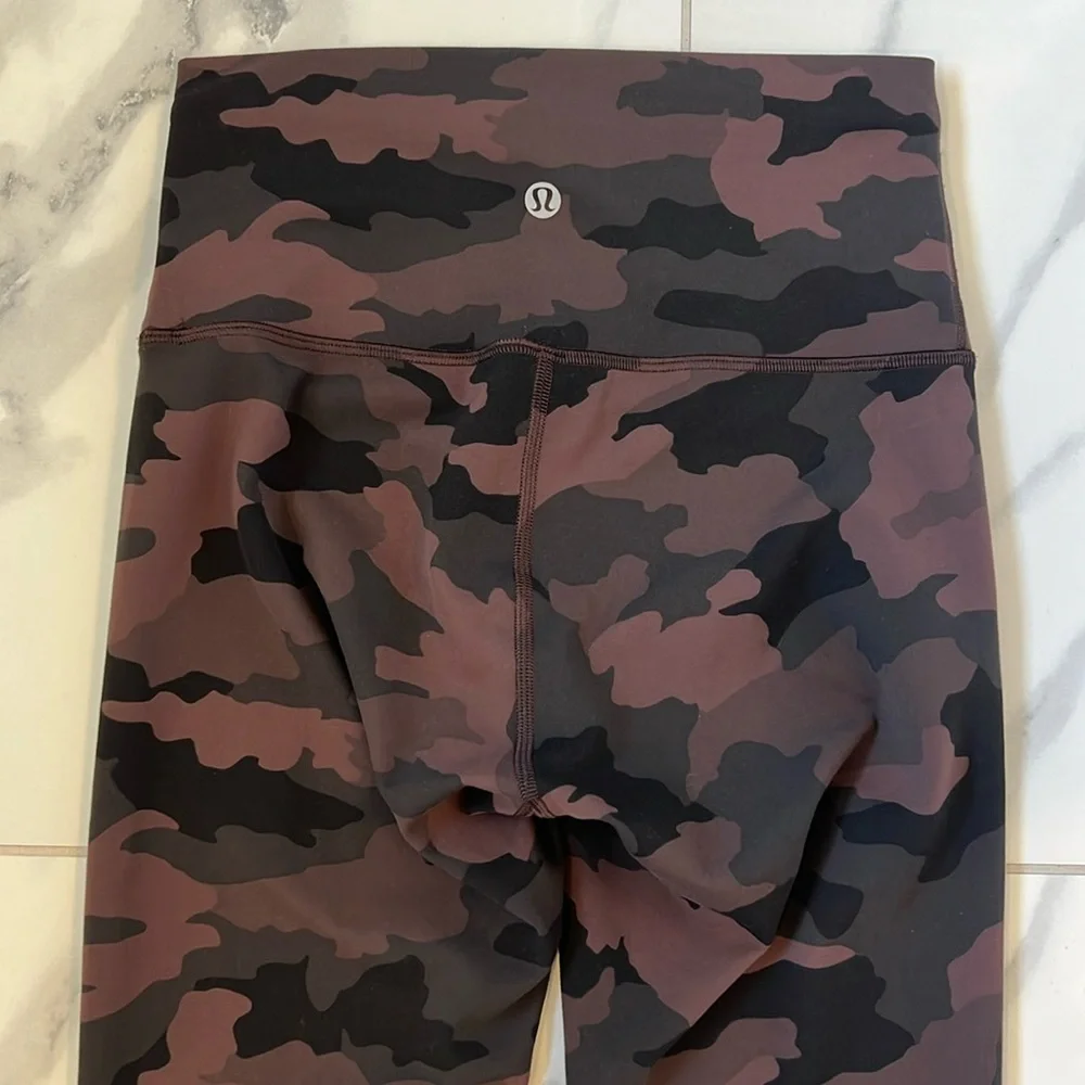 Lululemon Wunder Train  Tight 25